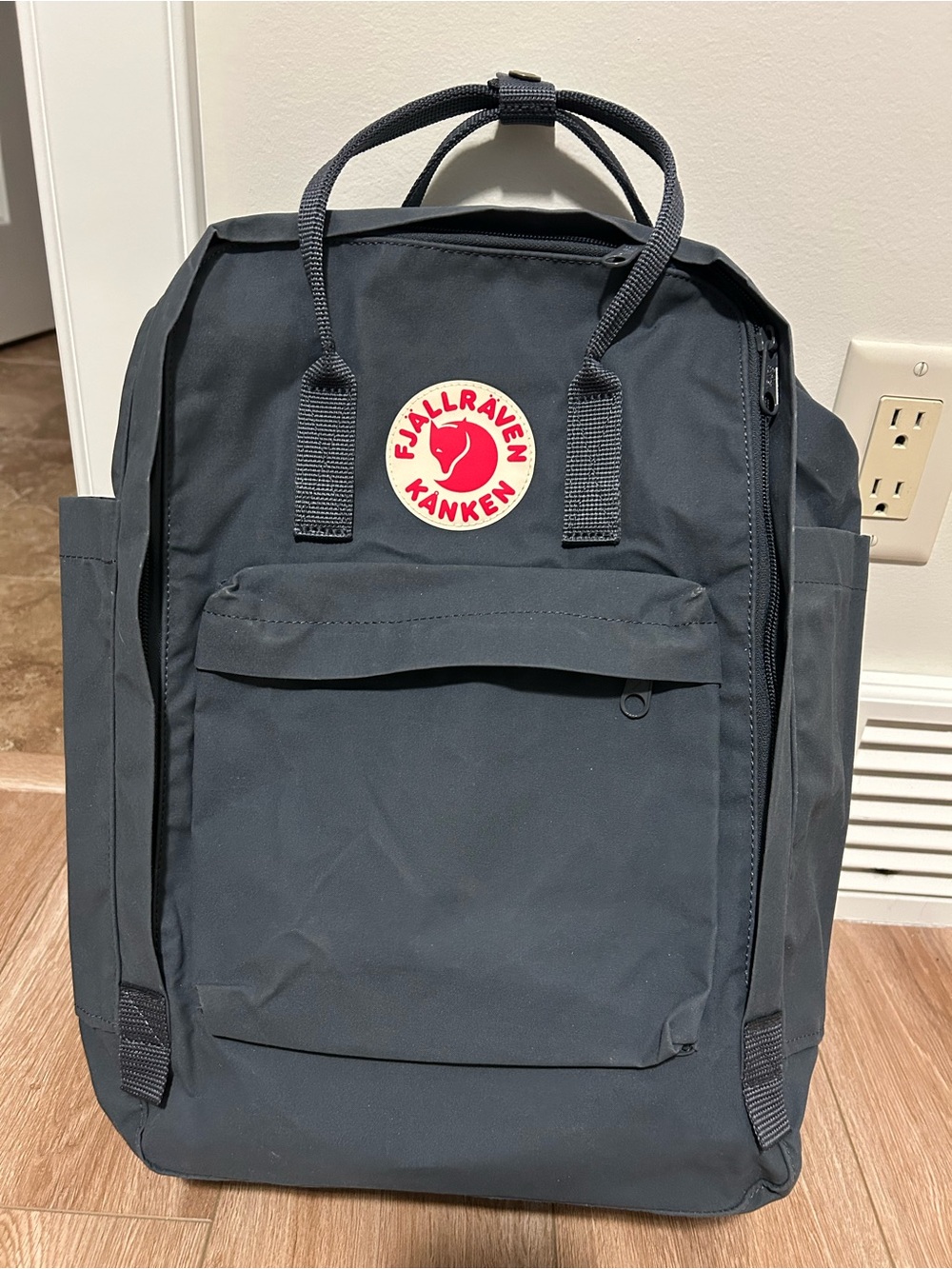 Fjallraven Kanken 17-inch Laptop Backpack (Like New)